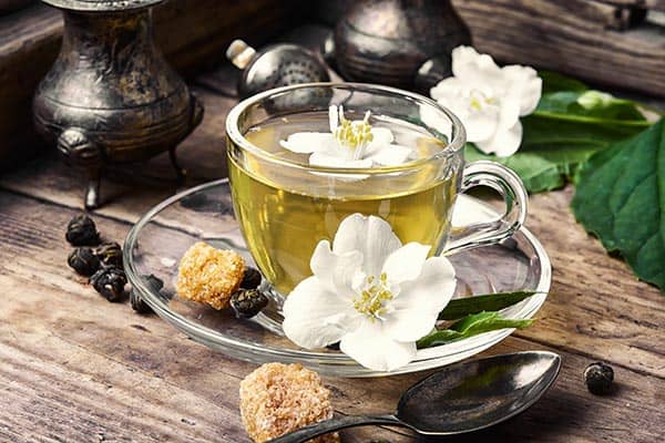 ceai de iasomie beneficii pentru sanatate